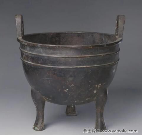 <a href='http://www.yamoke.com/u/5547/' target='_blank'><u>西周</u></a>青铜器大鼎（走马鼎）.jpg